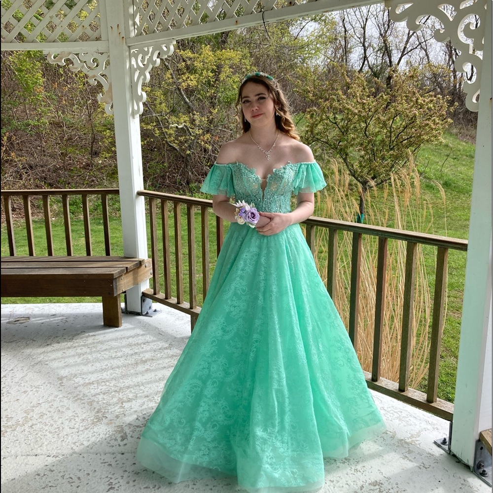 One of a kind Tarik Ediz gown